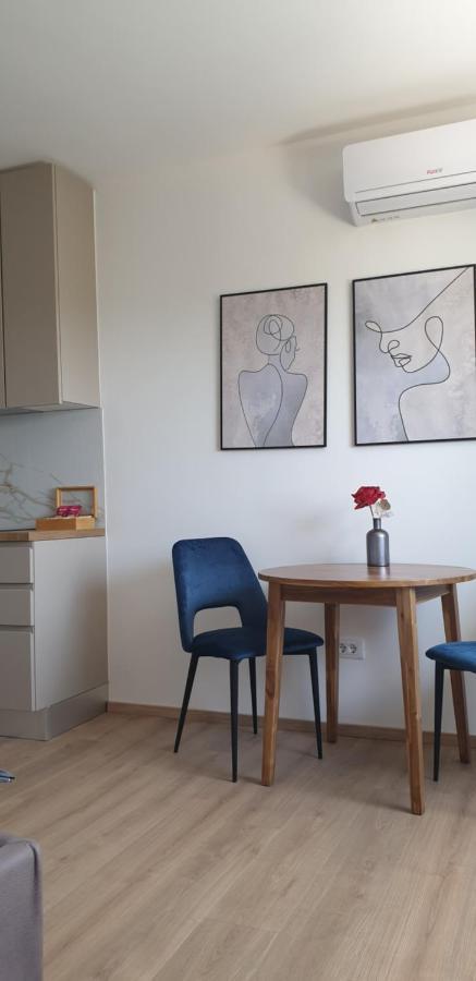 Studio Apartment Hana プーラ エクステリア 写真